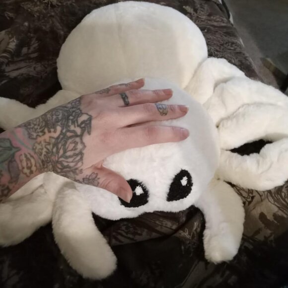 Happy Halloween Throw Pillow Faux Fur Tarantula Shaped Halloween Pillow - Picture 3 of 9